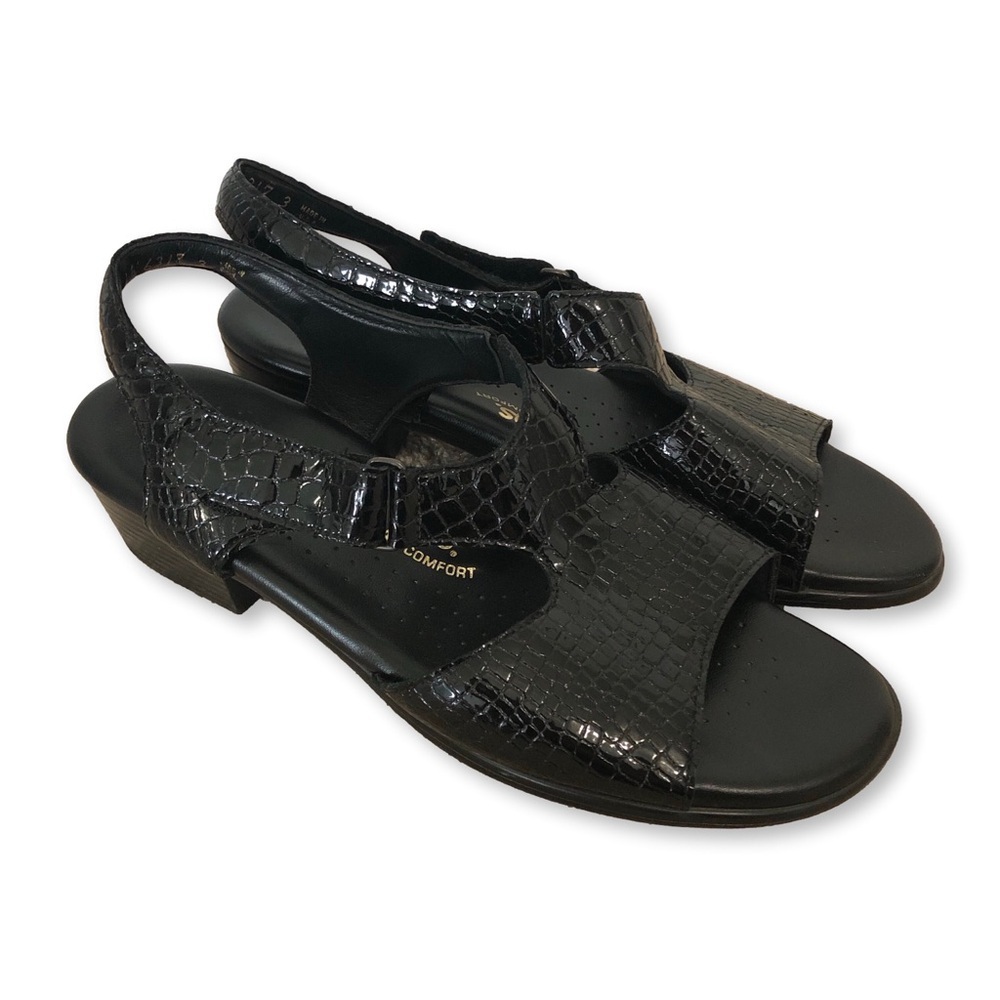 SAS Tripad Suntimer Sandal Black Patent Leather Size 9